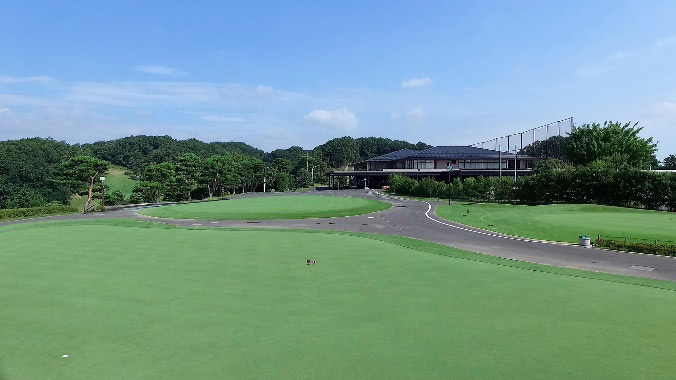 立川国際カントリークラブ練習場